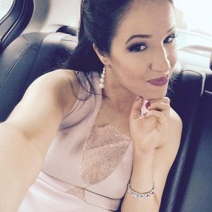 Meet your Posher, Sabrina